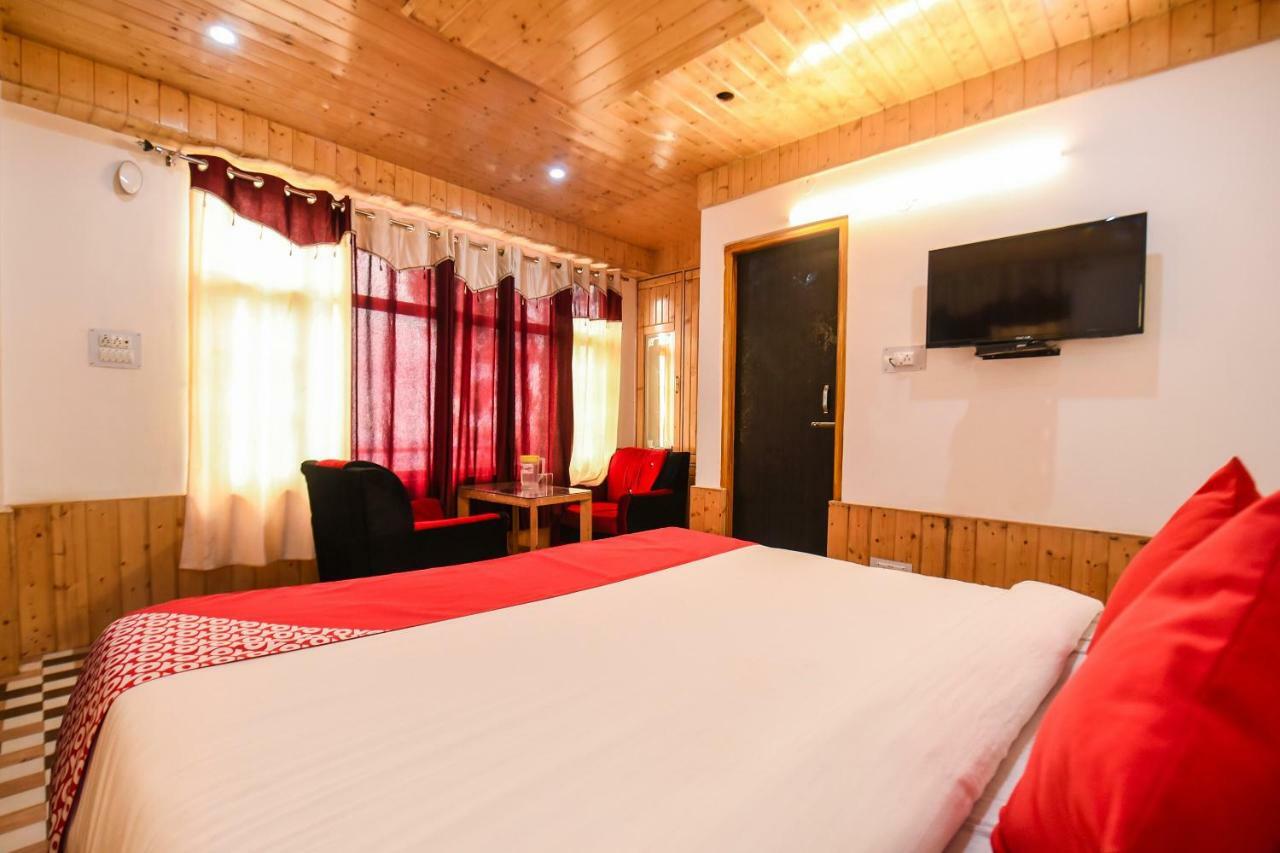Hotel Oyo 14202 Rajinder Regency