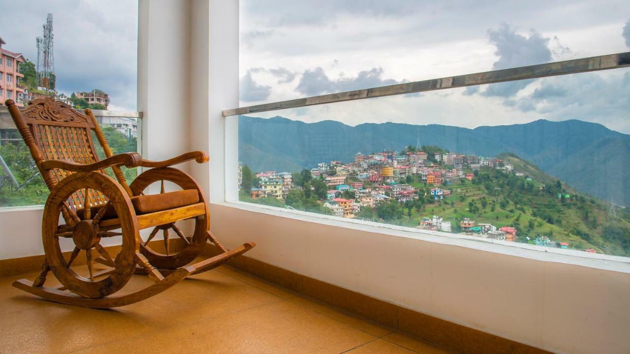 Homestay The White Haven *