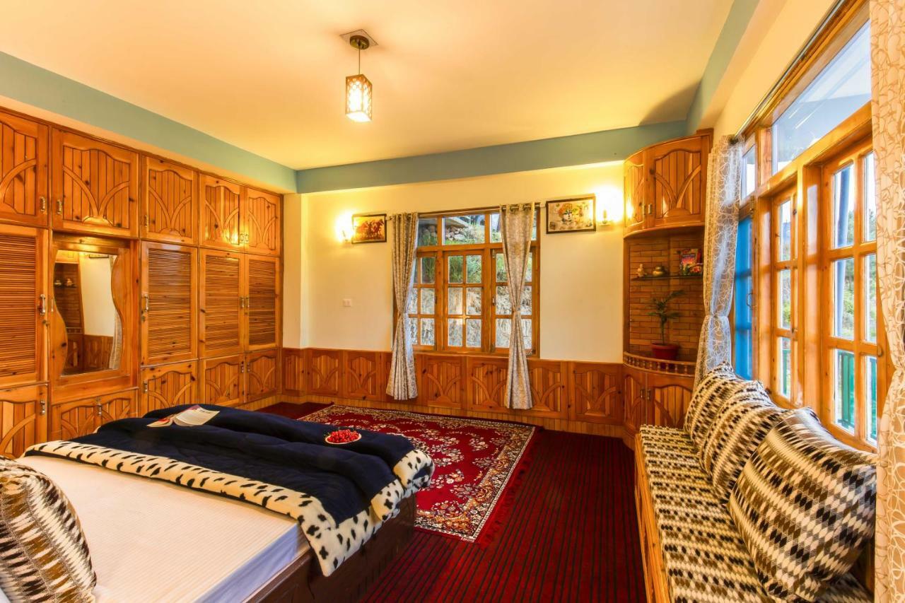 Zostel Homes Kotkhai * Shimla