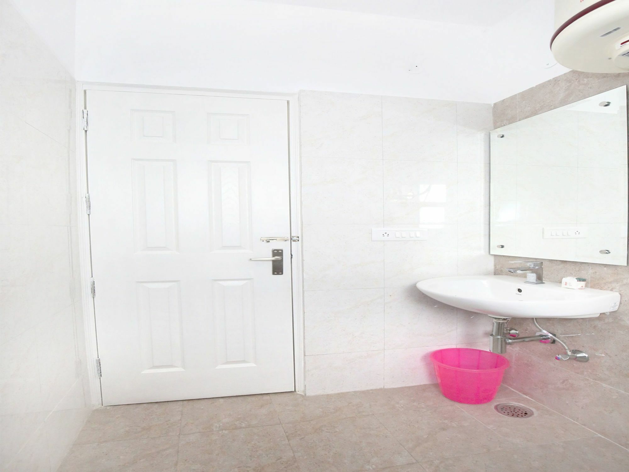 Hotel Oyo 11486 1bhk Nature's Paradise 2*