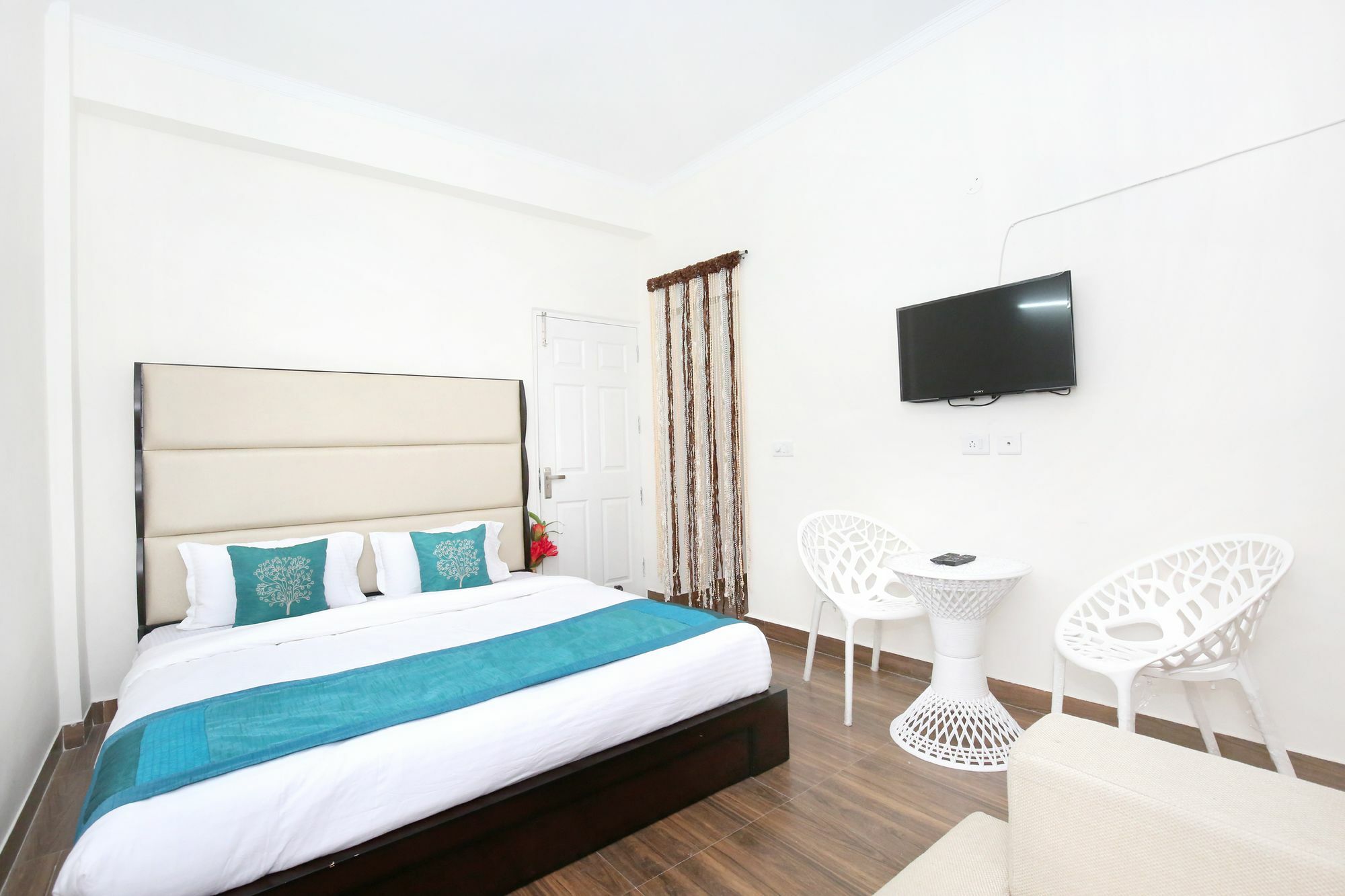Hotel Oyo 11486 1bhk Nature's Paradise Shimla