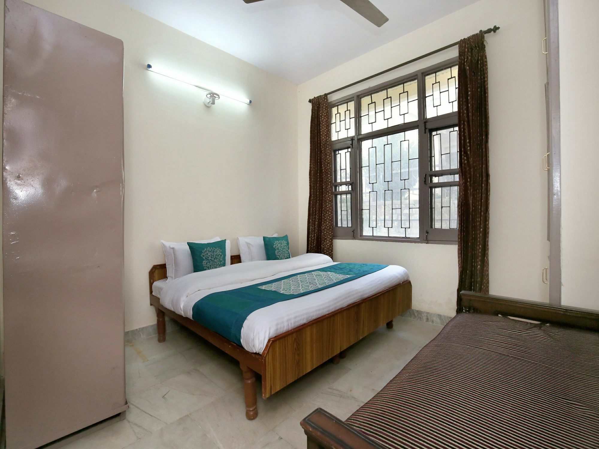 Elegant 3bhk Abode In Shoghi, * Shimla