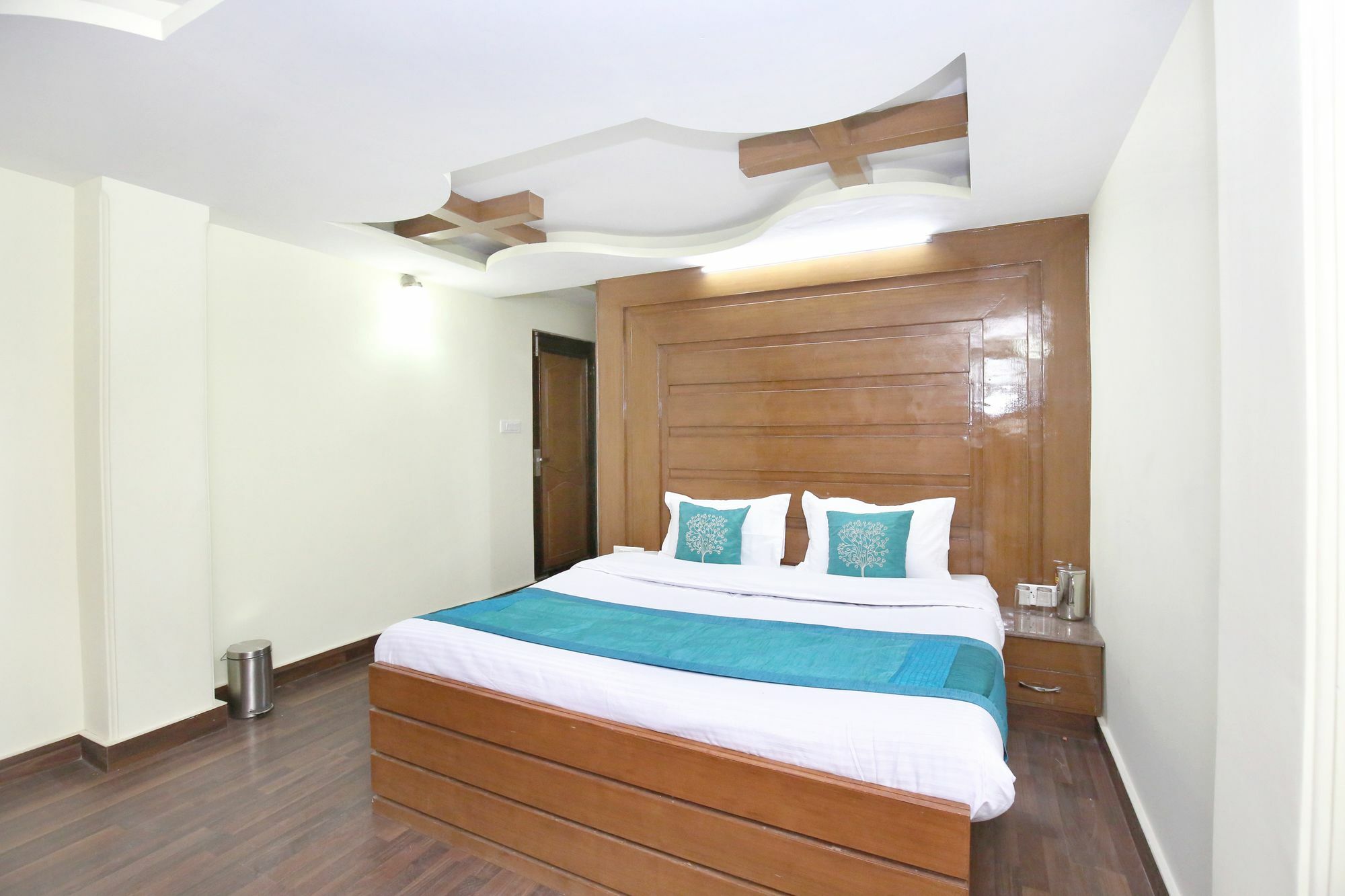 Oyo 10980 2bhk Shady Edge Kaithu *