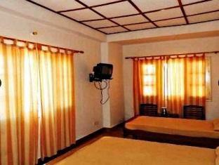 Hotel Satyam Regency 4*