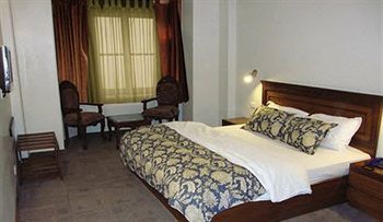 Wingait - Near Mall Road Hotel