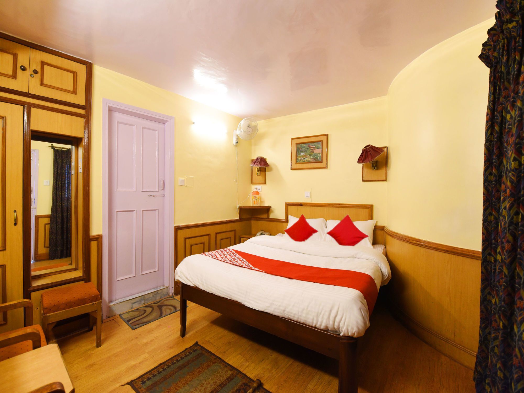 Hotel Oyo 12268 Samrat 3*