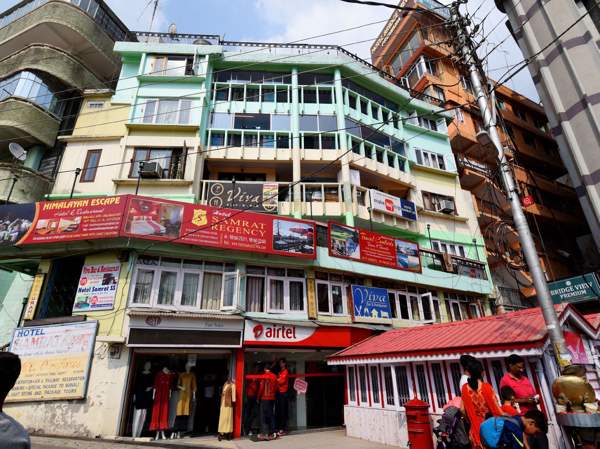 Hotel Oyo 12268 Samrat
