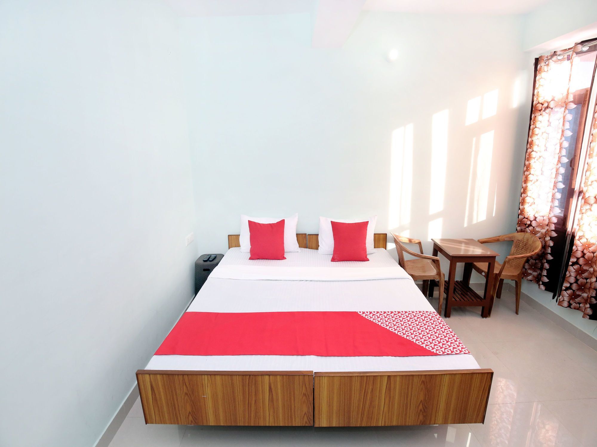 Apartment Oyo 12733 Seven Hills View Lower Bharari *
