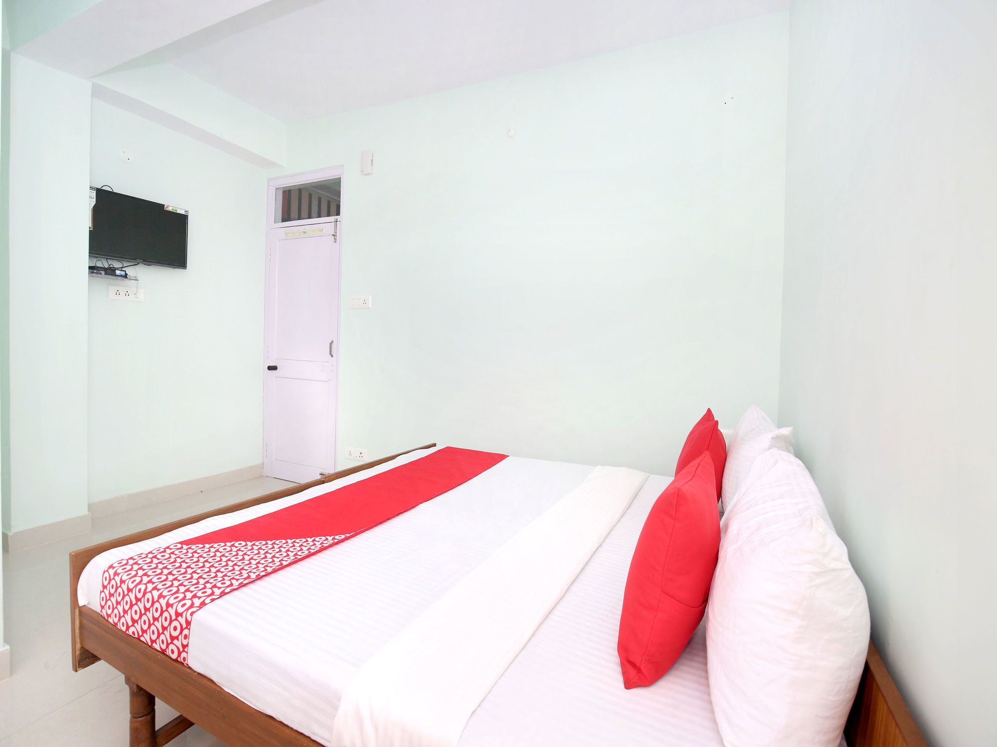 Oyo 12733 Seven Hills View Lower Bharari Apartment *