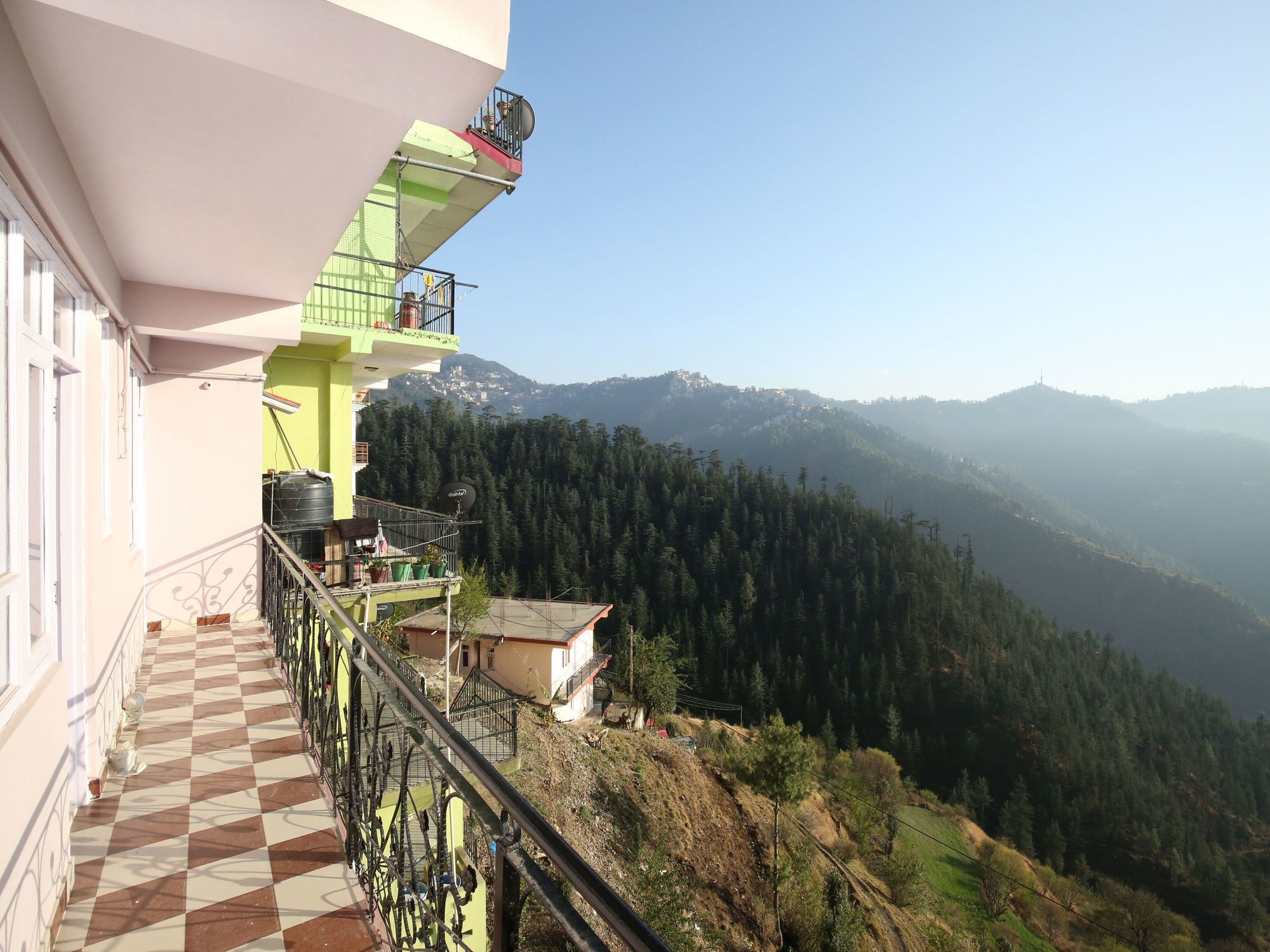 Oyo 12733 Seven Hills View Lower Bharari *
