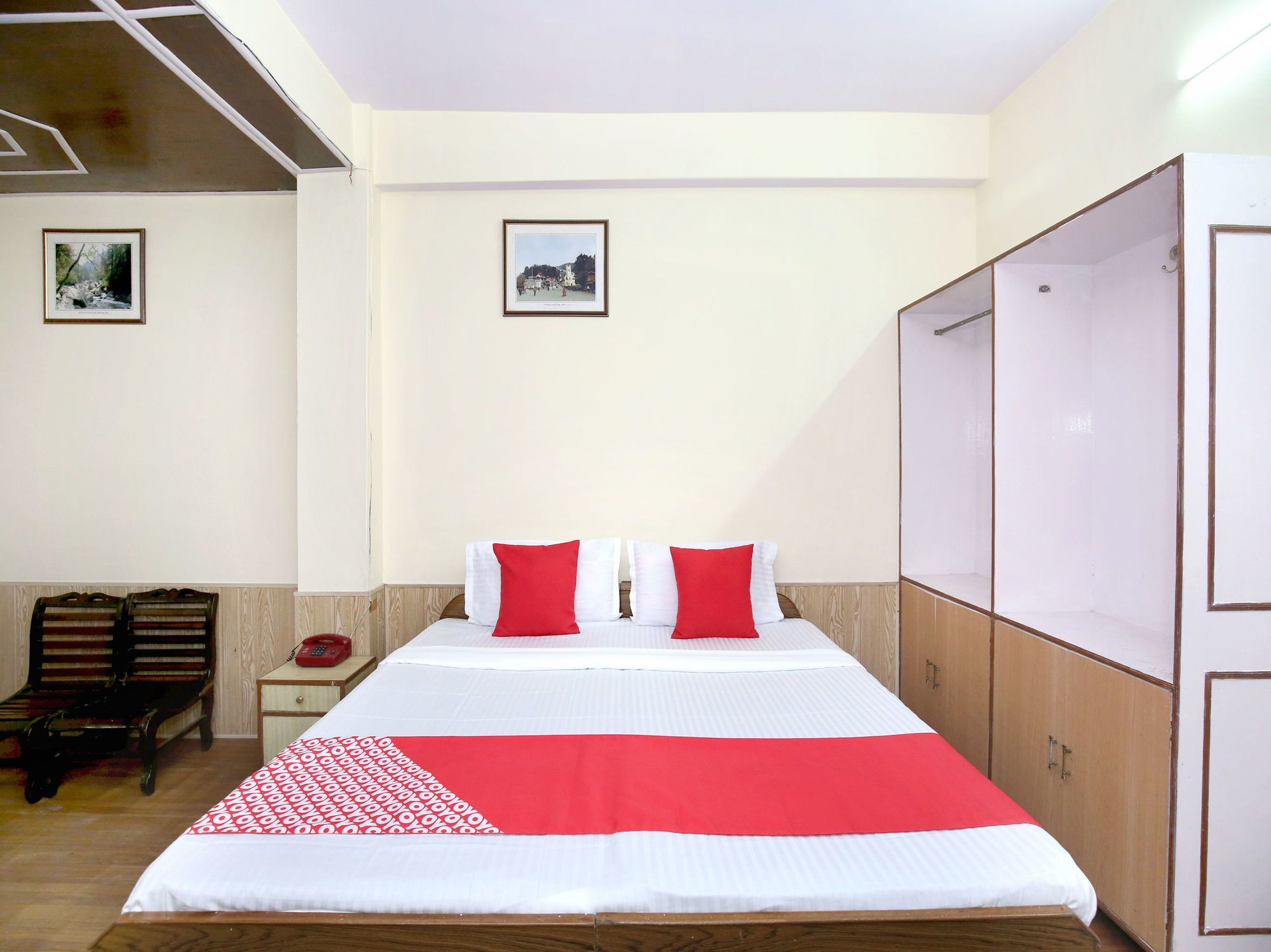 Oyo 12241 2rk Shoghi Shimla