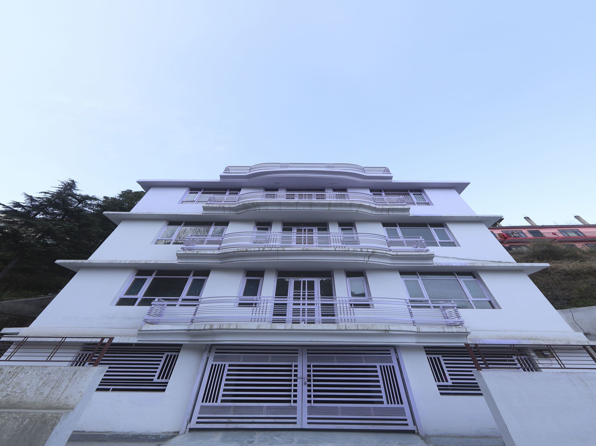 Apartment Oyo 12695 Cosy 5bhk Himuda Sanjauli Shimla