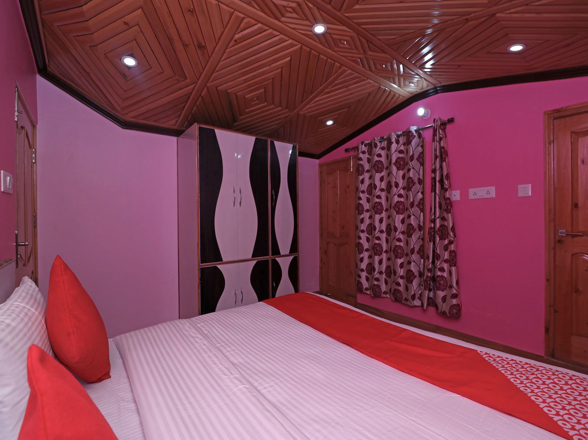 Oyo 13408 3bhk Hill View Devnagar Apartment Shimla