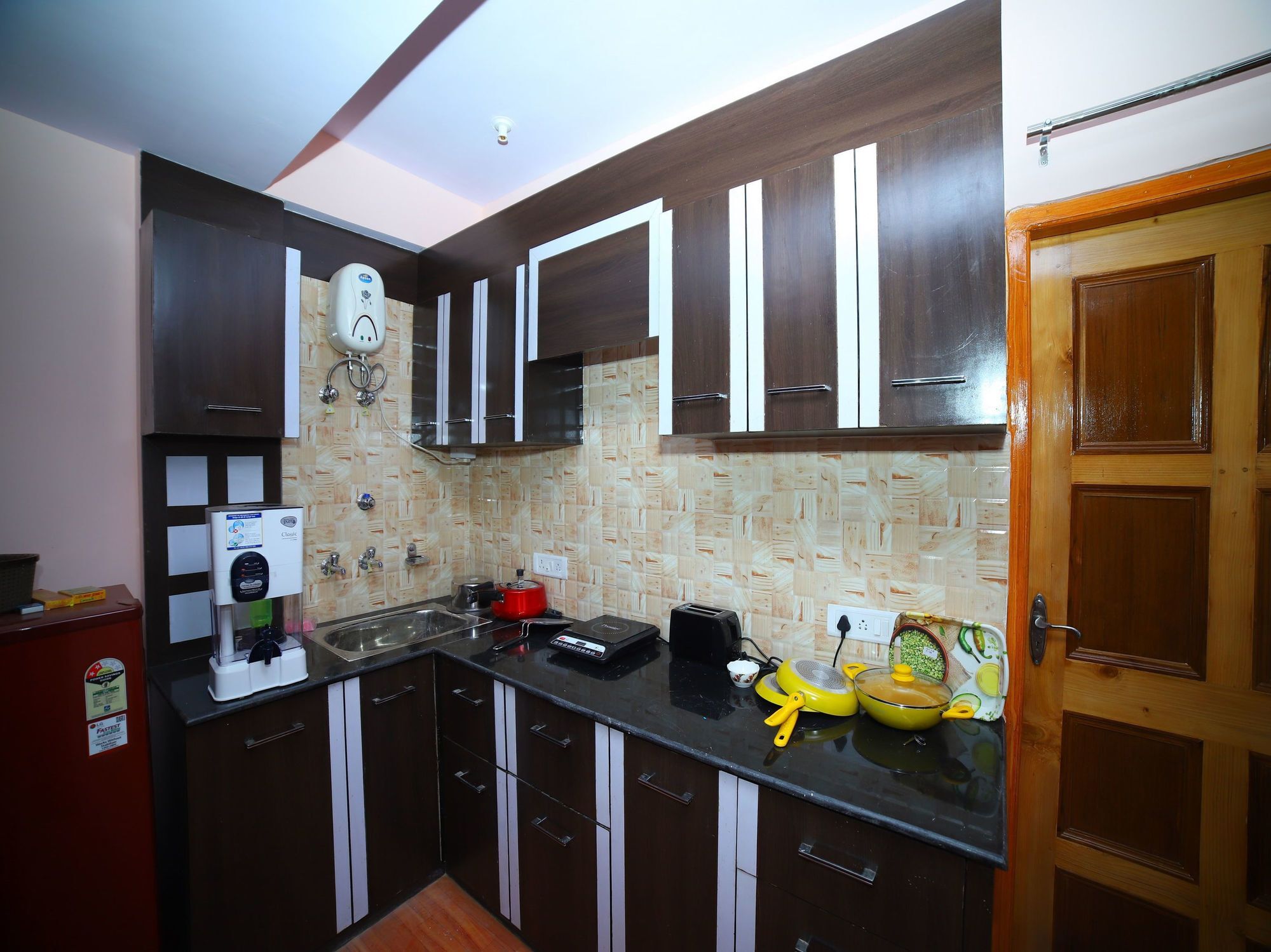 Oyo 12391 2bhk Hill View Lower Panthagahtti *