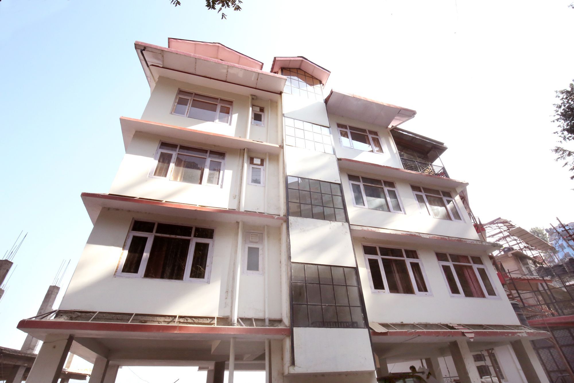 Apartment Oyo 10084 2bhk Bhattakufer Shimla