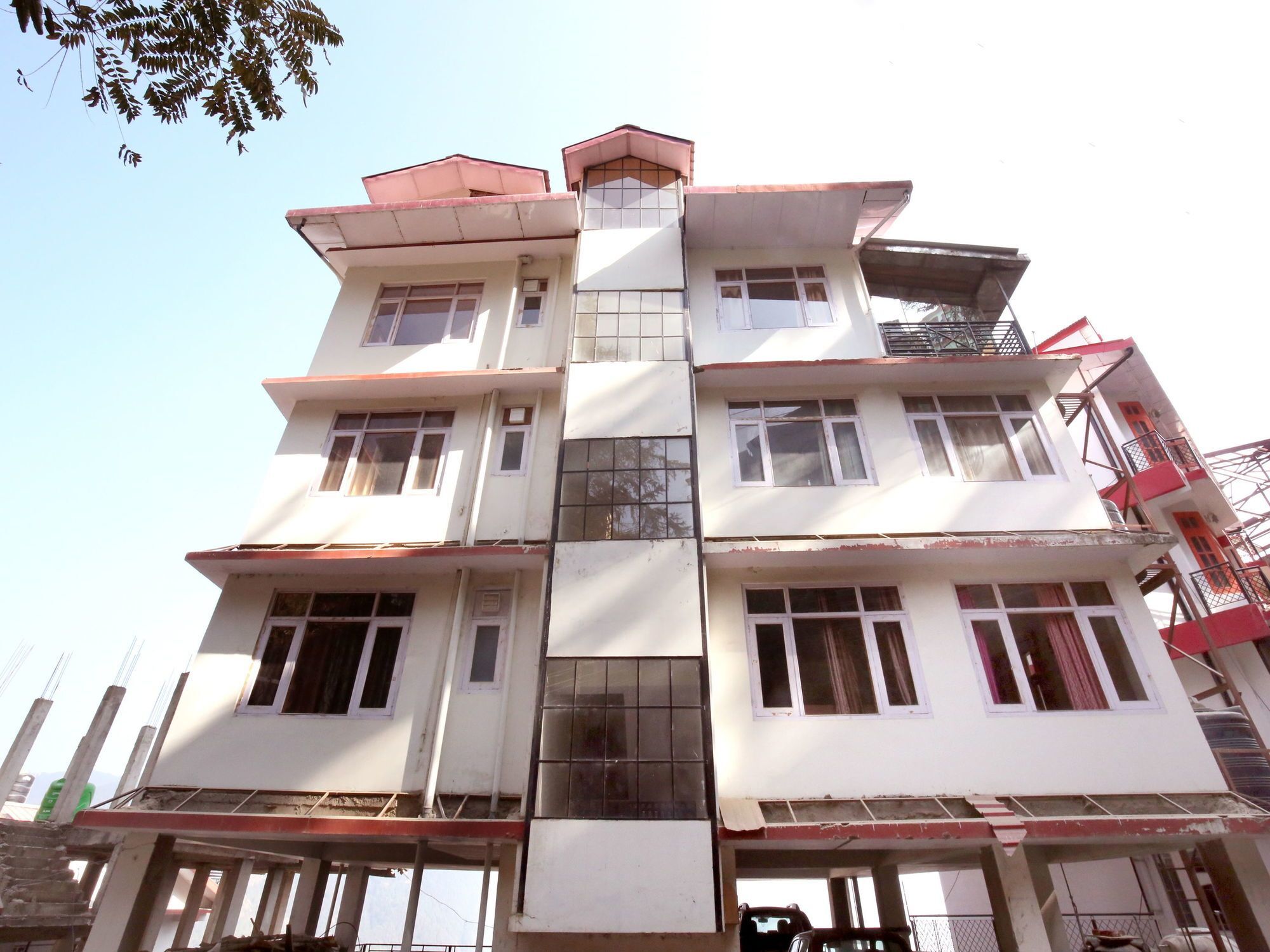 Oyo 10084 2bhk Bhattakufer