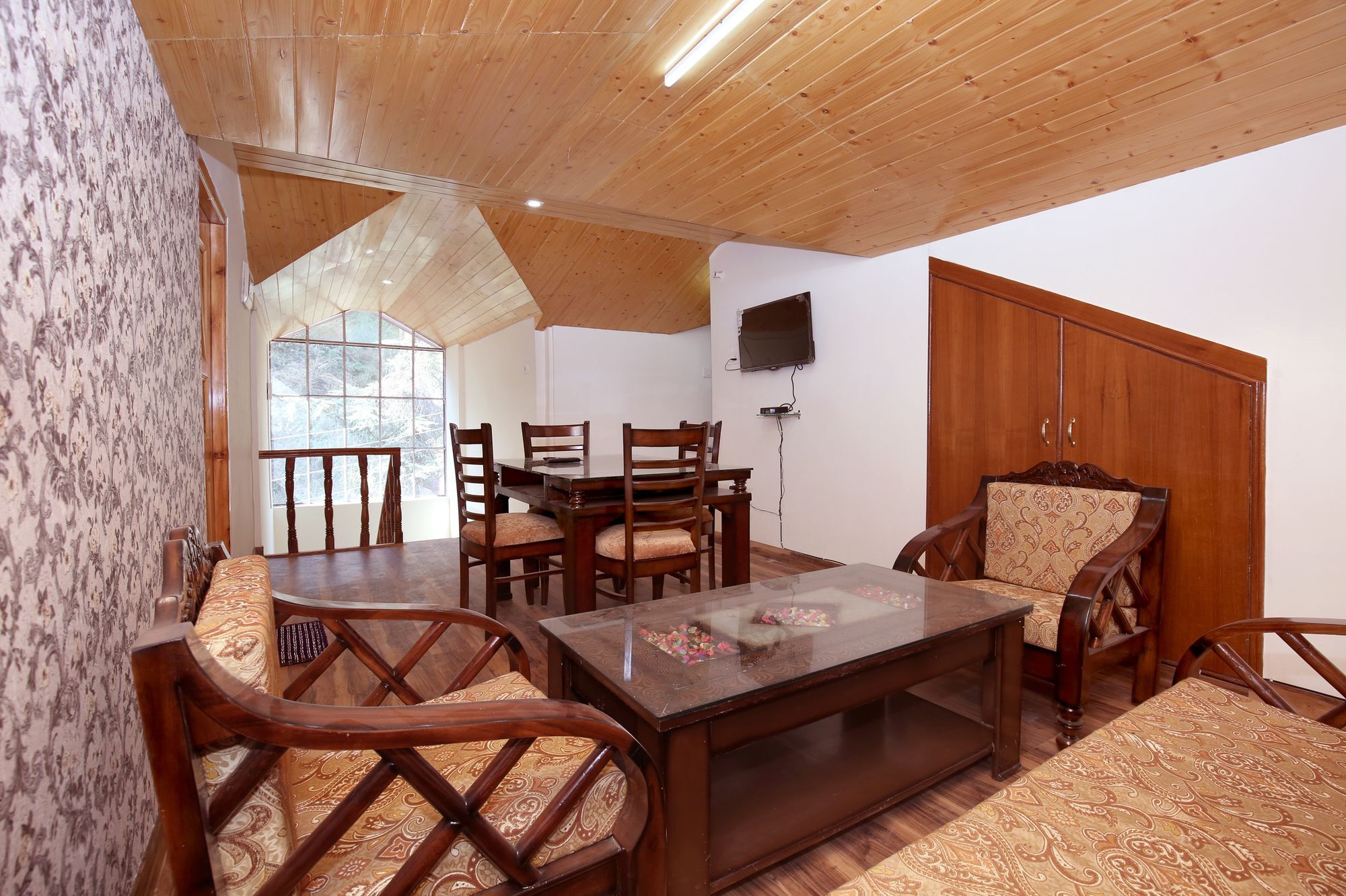 Apartment Oyo 10084 2bhk Bhattakufer