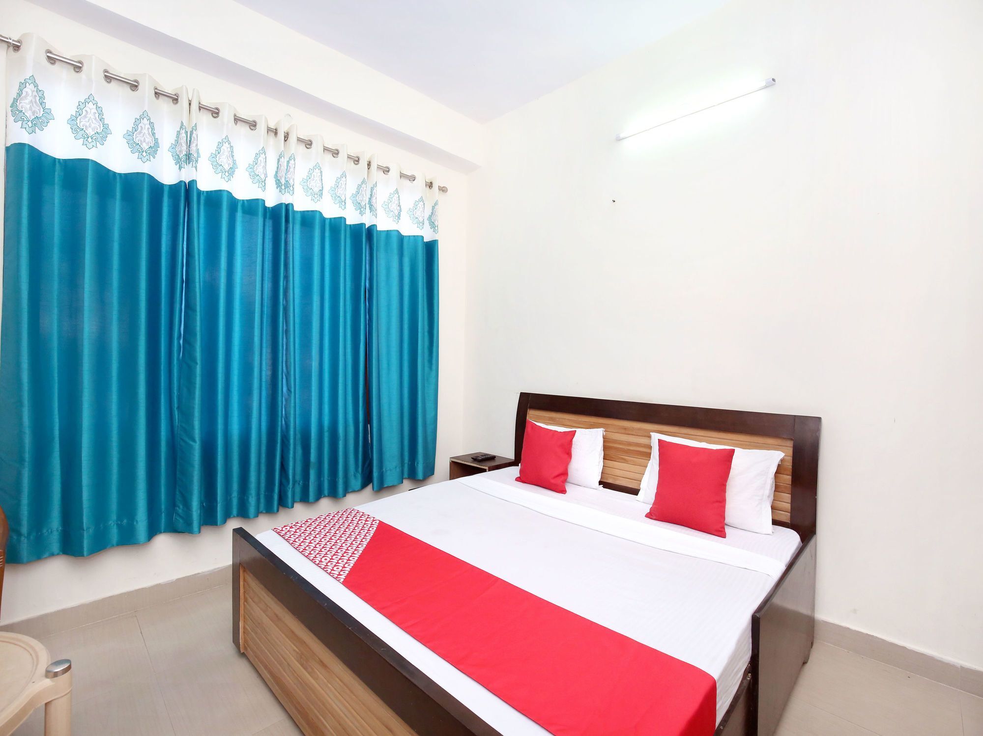 Apartment Oyo 12234 View Sankat Mochan *