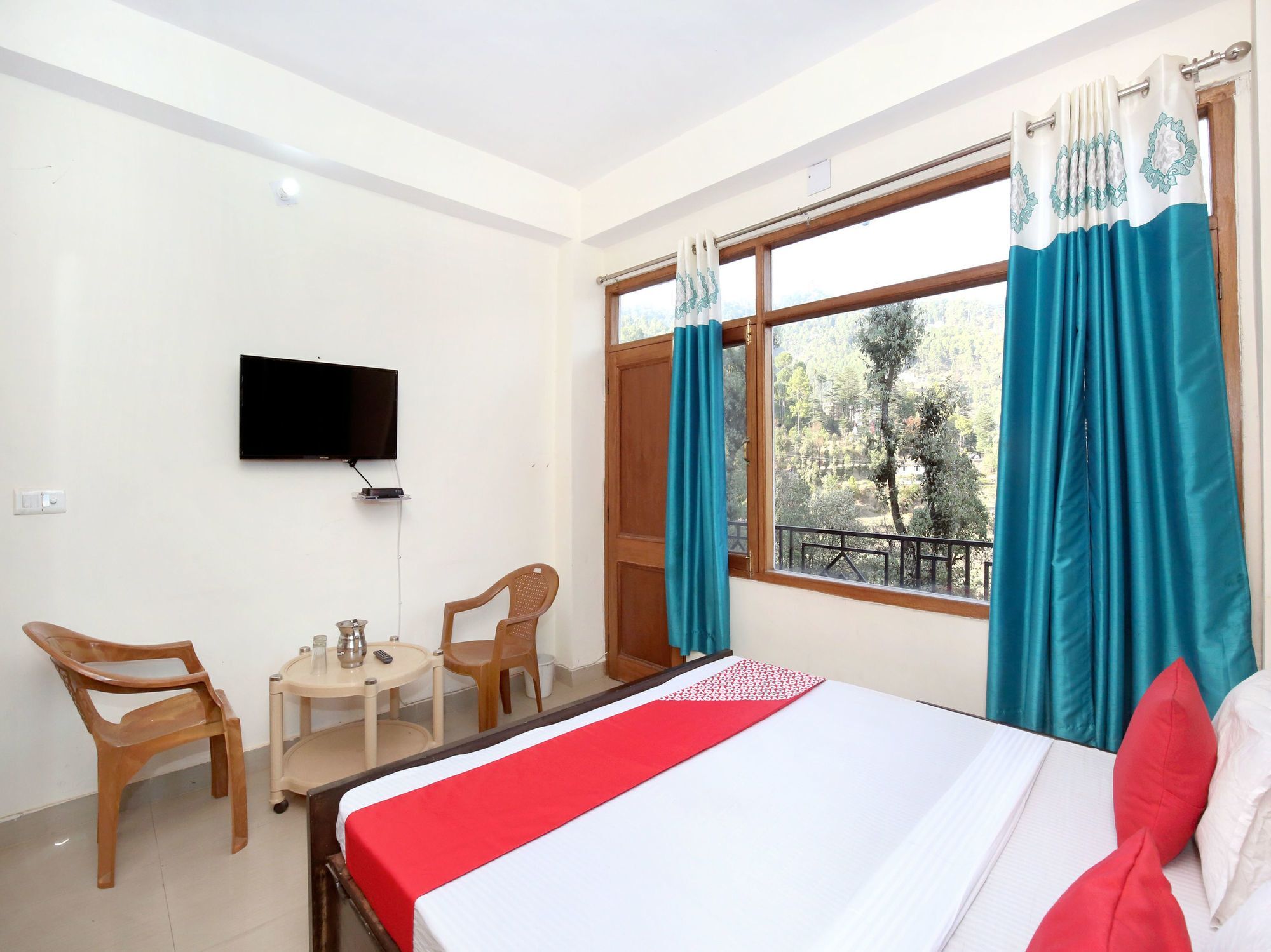 Oyo 12234 View Sankat Mochan Apartment *