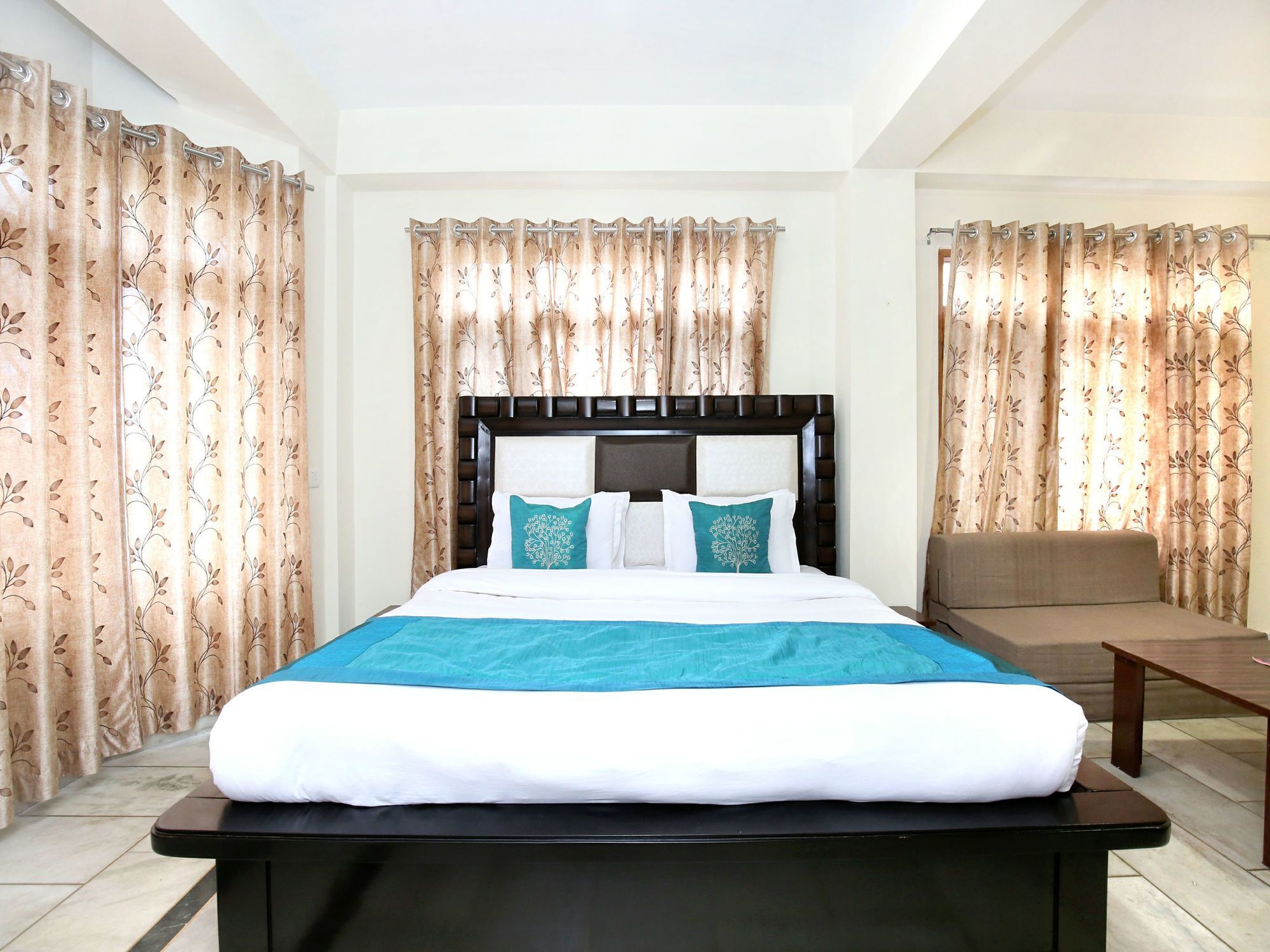 Apartment Oyo 11584 Modern