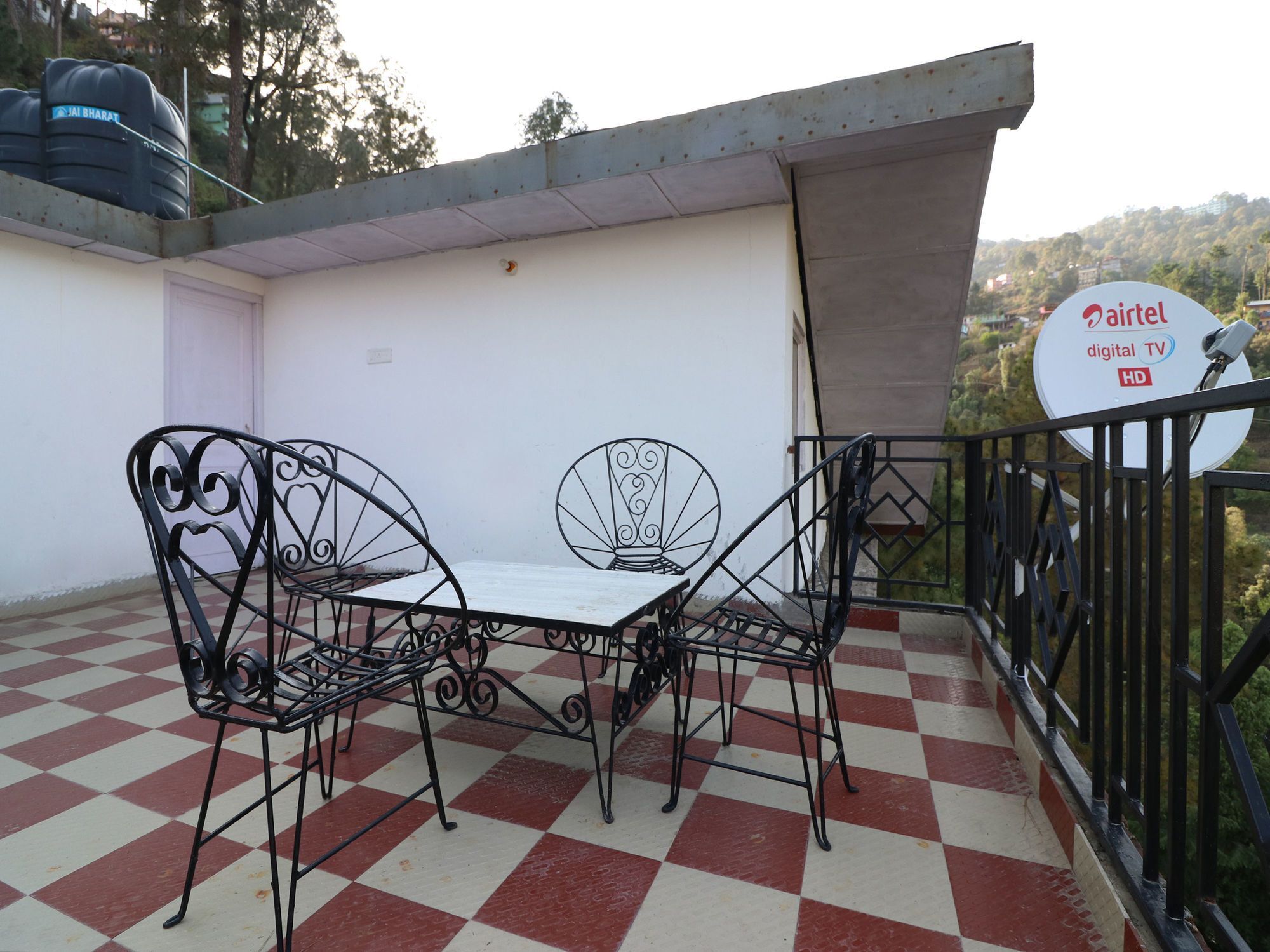Oyo 13353 Friends Colony * Shimla