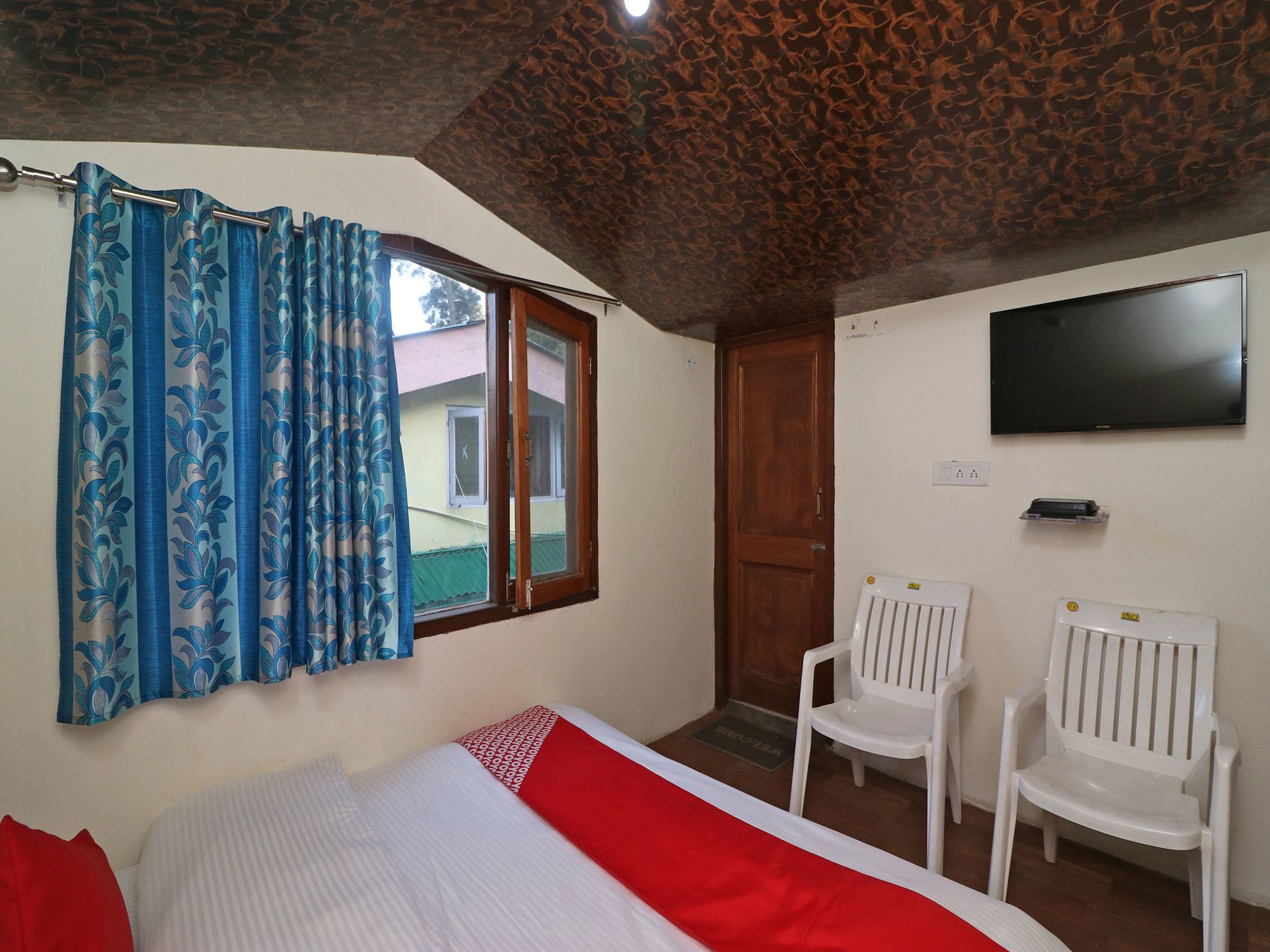 Oyo 13353 Friends Colony Apartment *