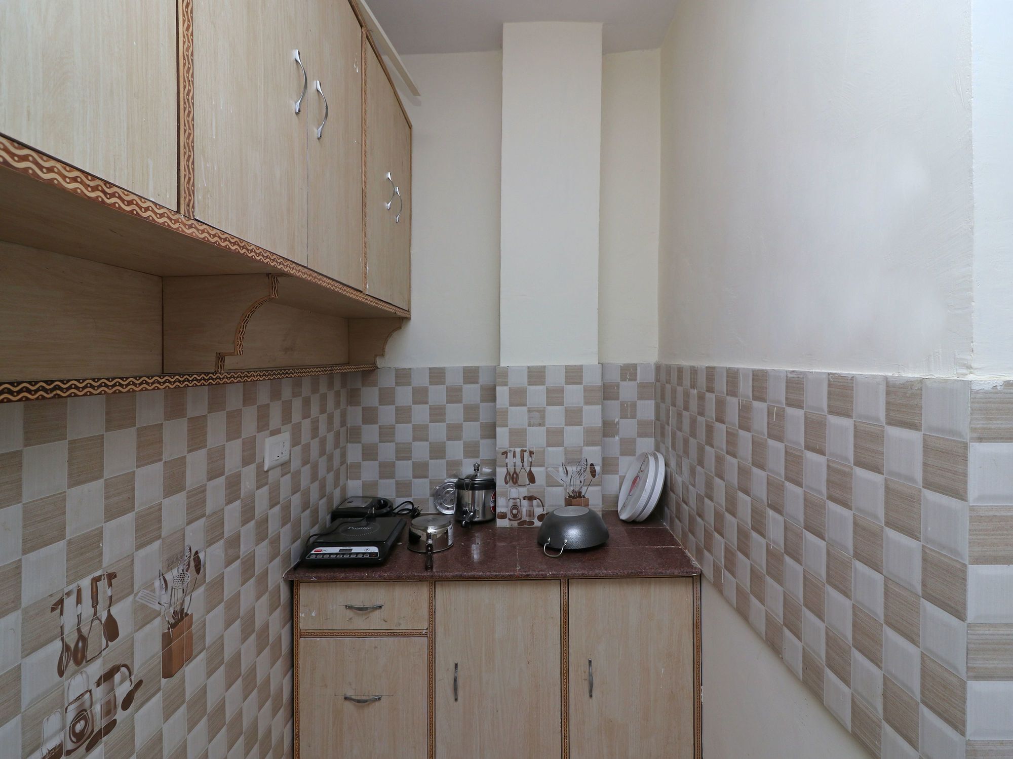 Apartment Oyo 13353 Friends Colony *
