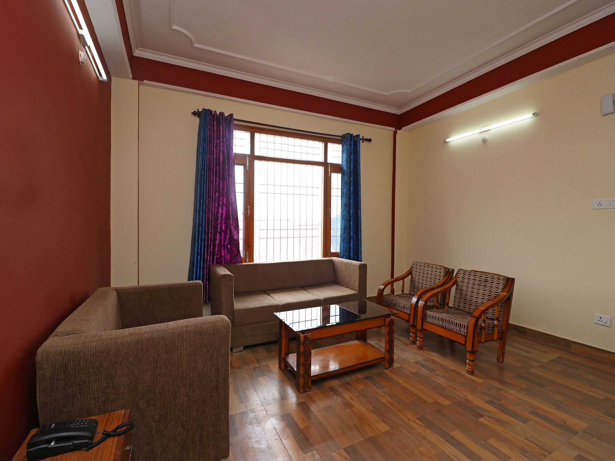 Oyo 13421 Cozy Hill View 2bhk Chota Apartment Shimla