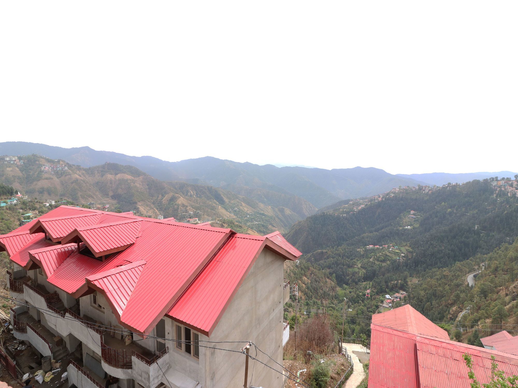 Oyo 13421 Cozy Hill View 2bhk Chota