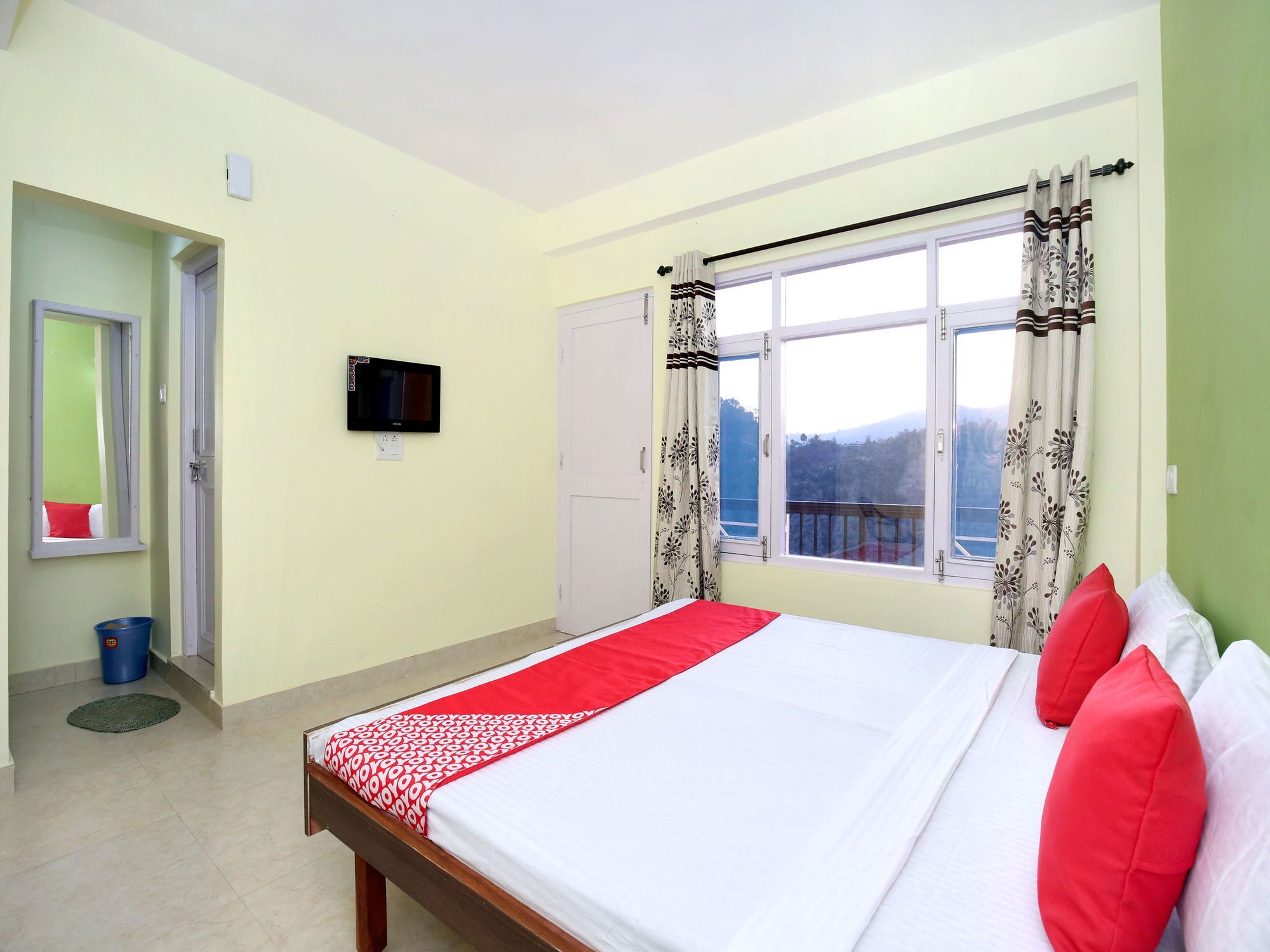 Oyo 12233 Valley View Near Summer Hill * Shimla