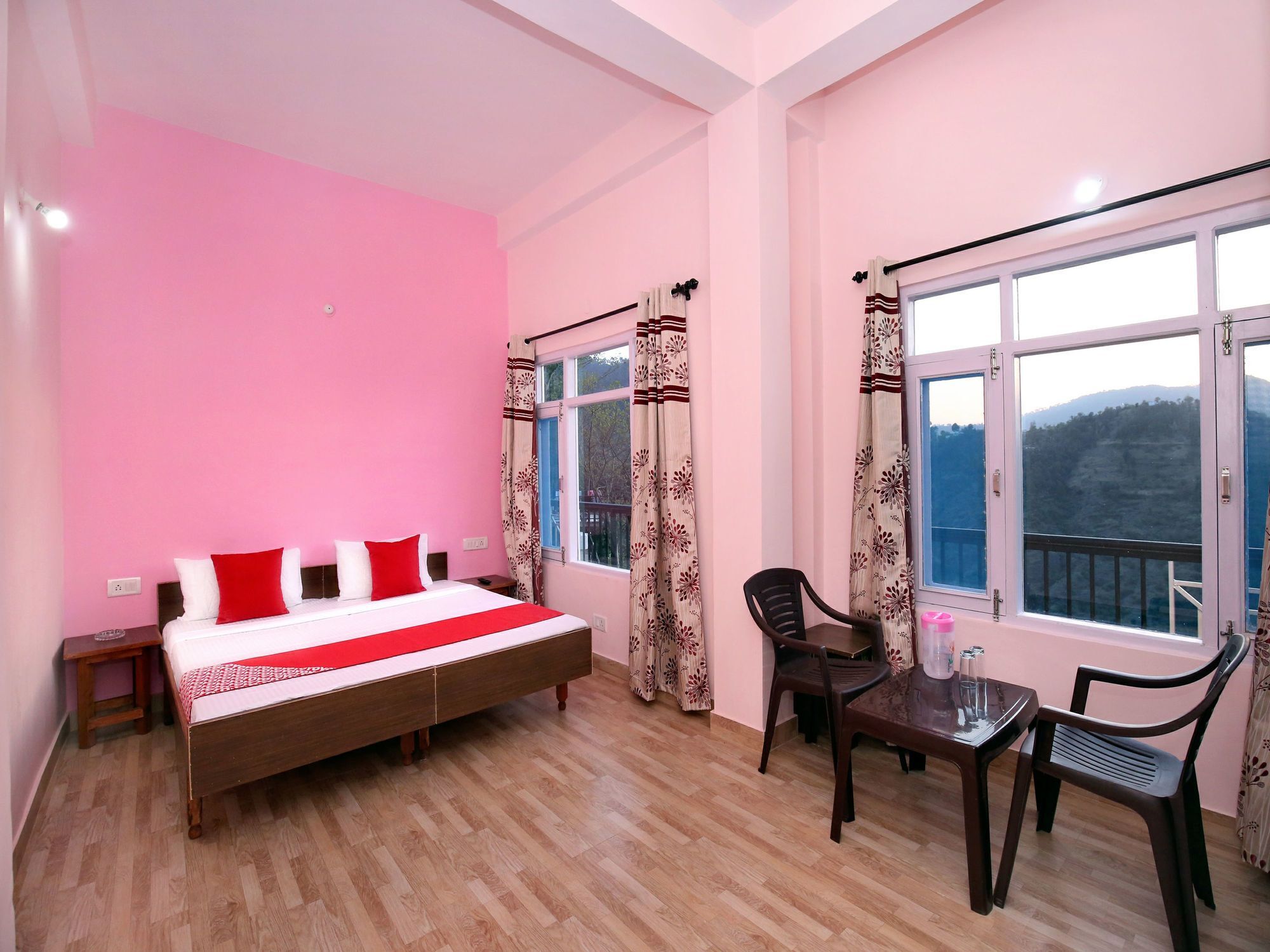 Oyo 12233 Valley View Near Summer Hill Shimla