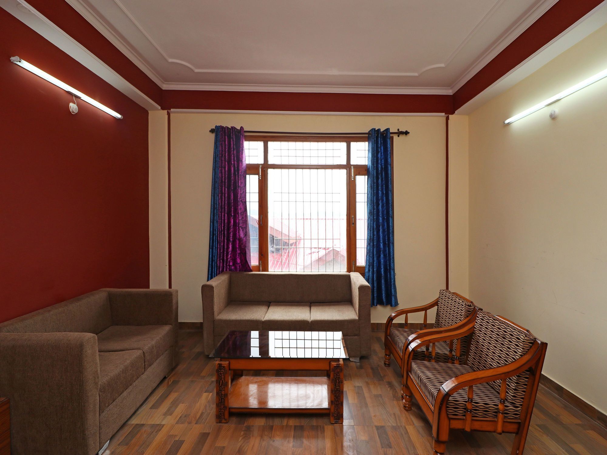 Apartment Oyo 13421 Cozy Hill View 2bhk Chota Shimla