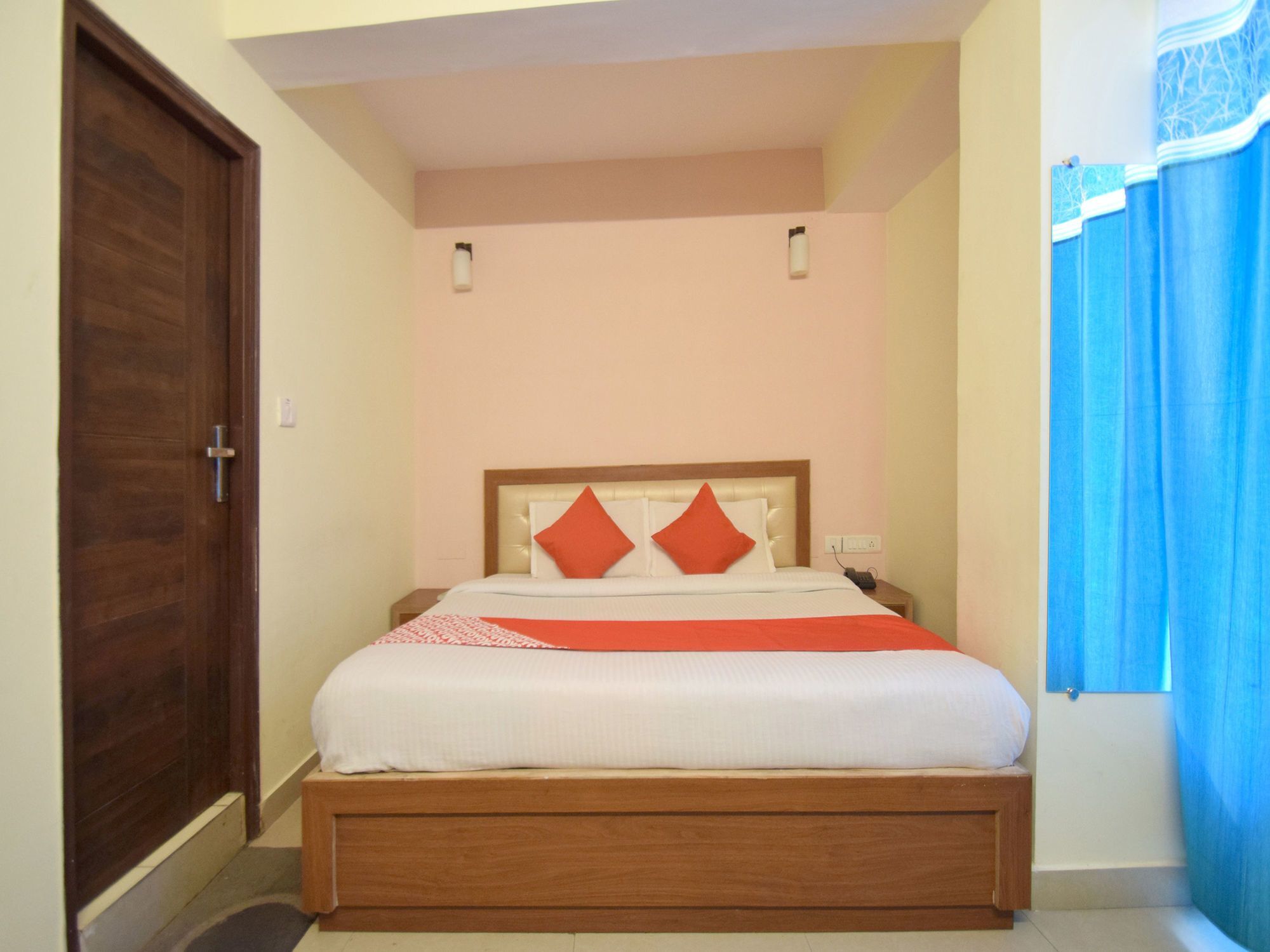 Hotel Oyo 8439 Howard Shimla