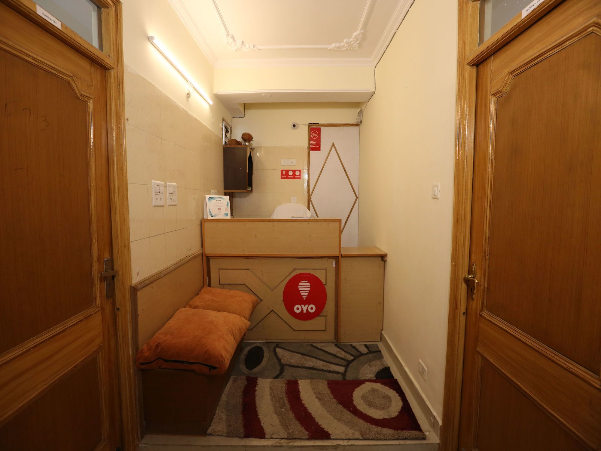 Oyo 14212 Tanwar Regency Hotel