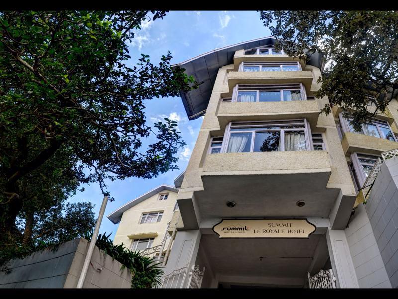 Summit Le Royale Hotel,