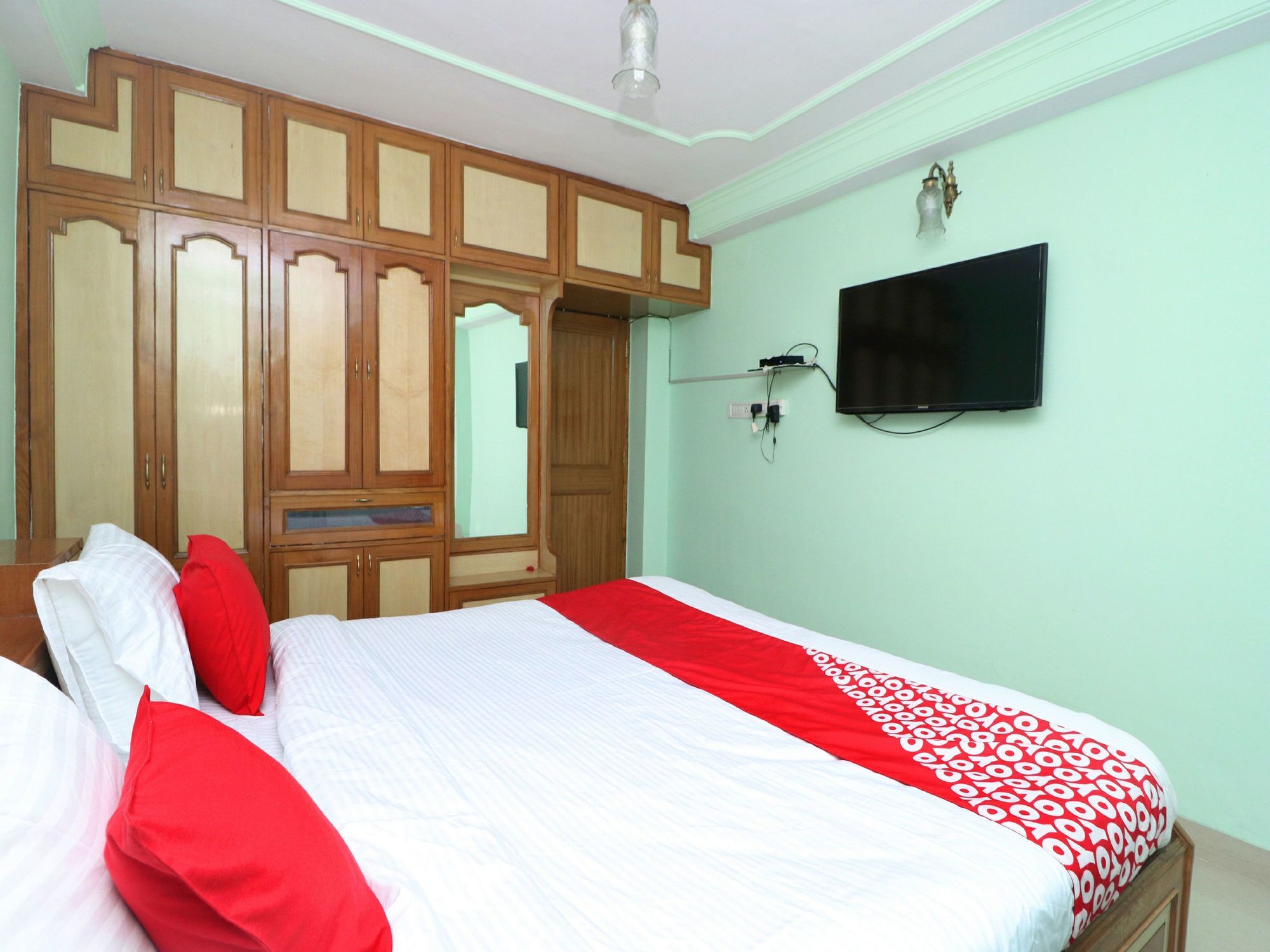 Oyo 14291 Tranquil 2bhk Chotta Shimla