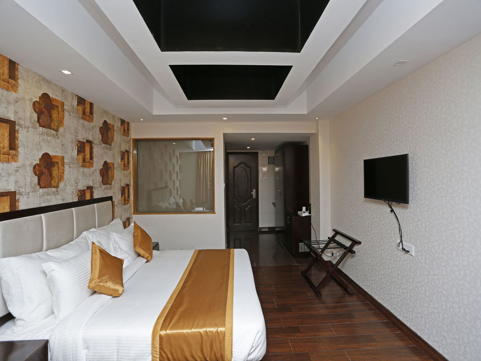 Oyo 9101 Shoghi Eco Valley 2*