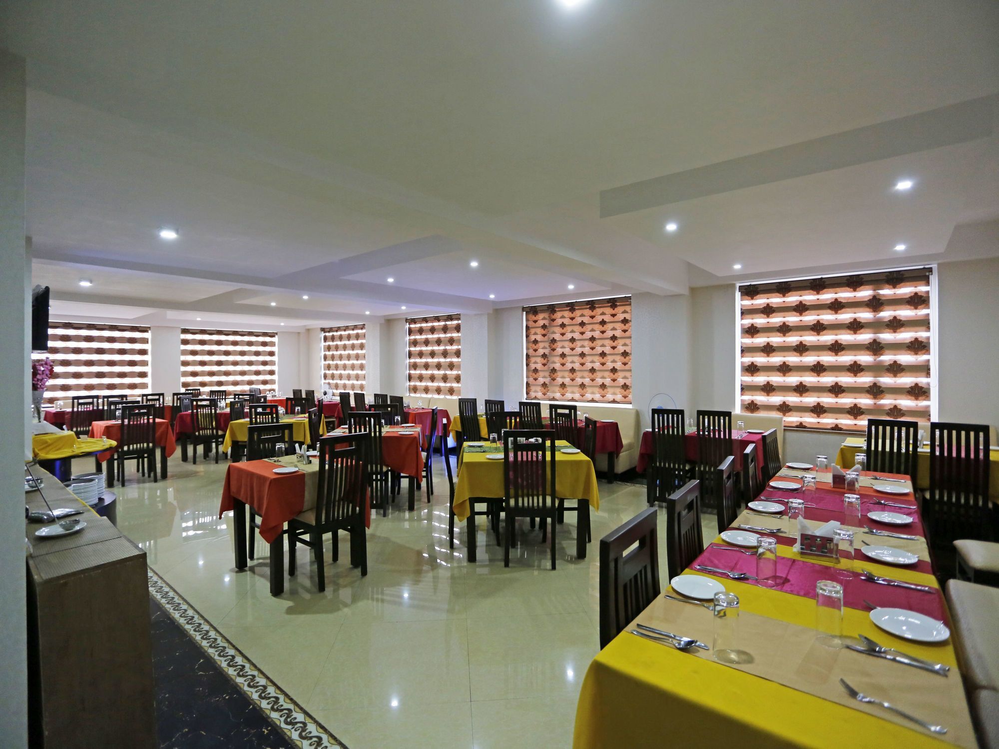 Hotel Oyo 9101 Shoghi Eco Valley 2*