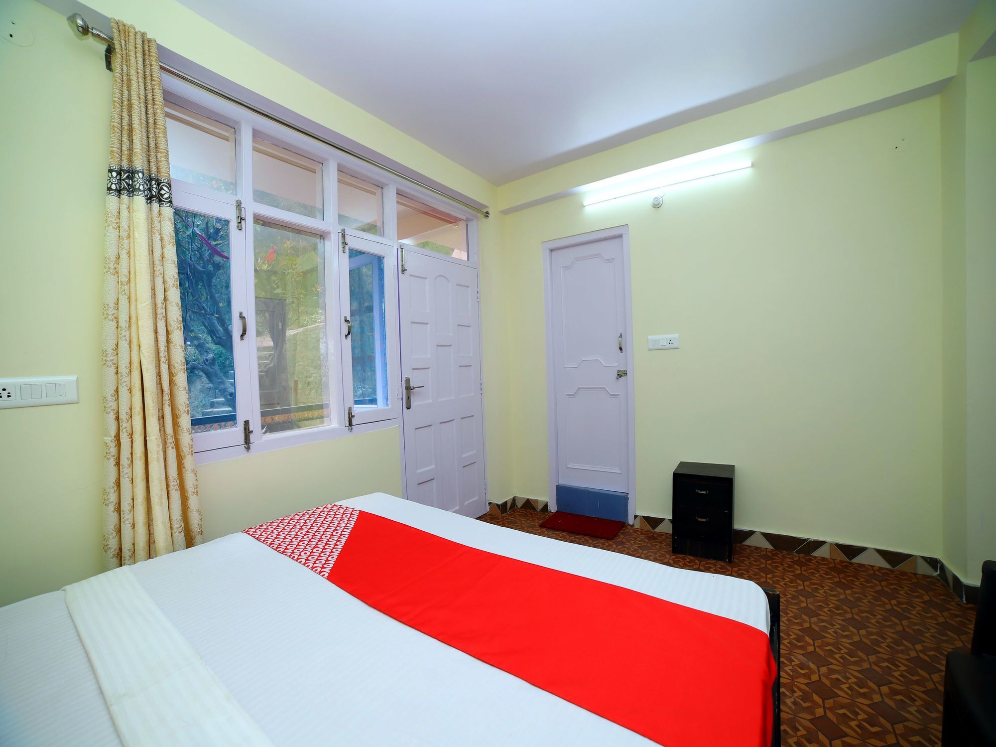 Oyo 13149 Hill View Bharari 2*