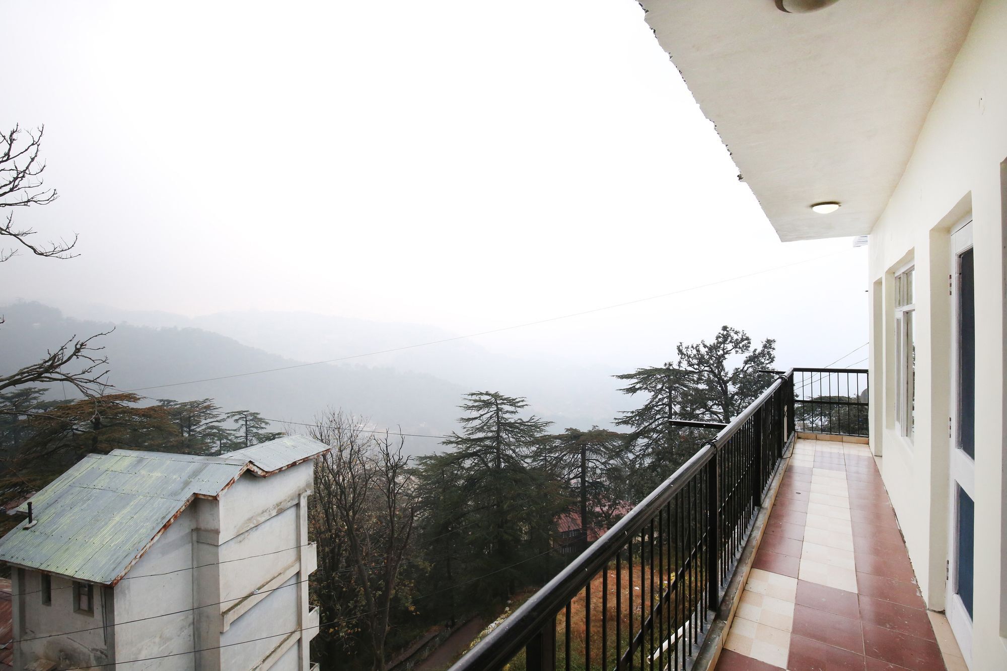 Hotel Oyo 10869 2bhk Kaithu
