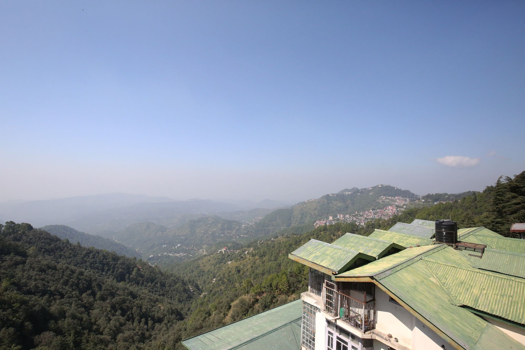 Oyo 9706 The Pacific View 3bhk Hotel 2*