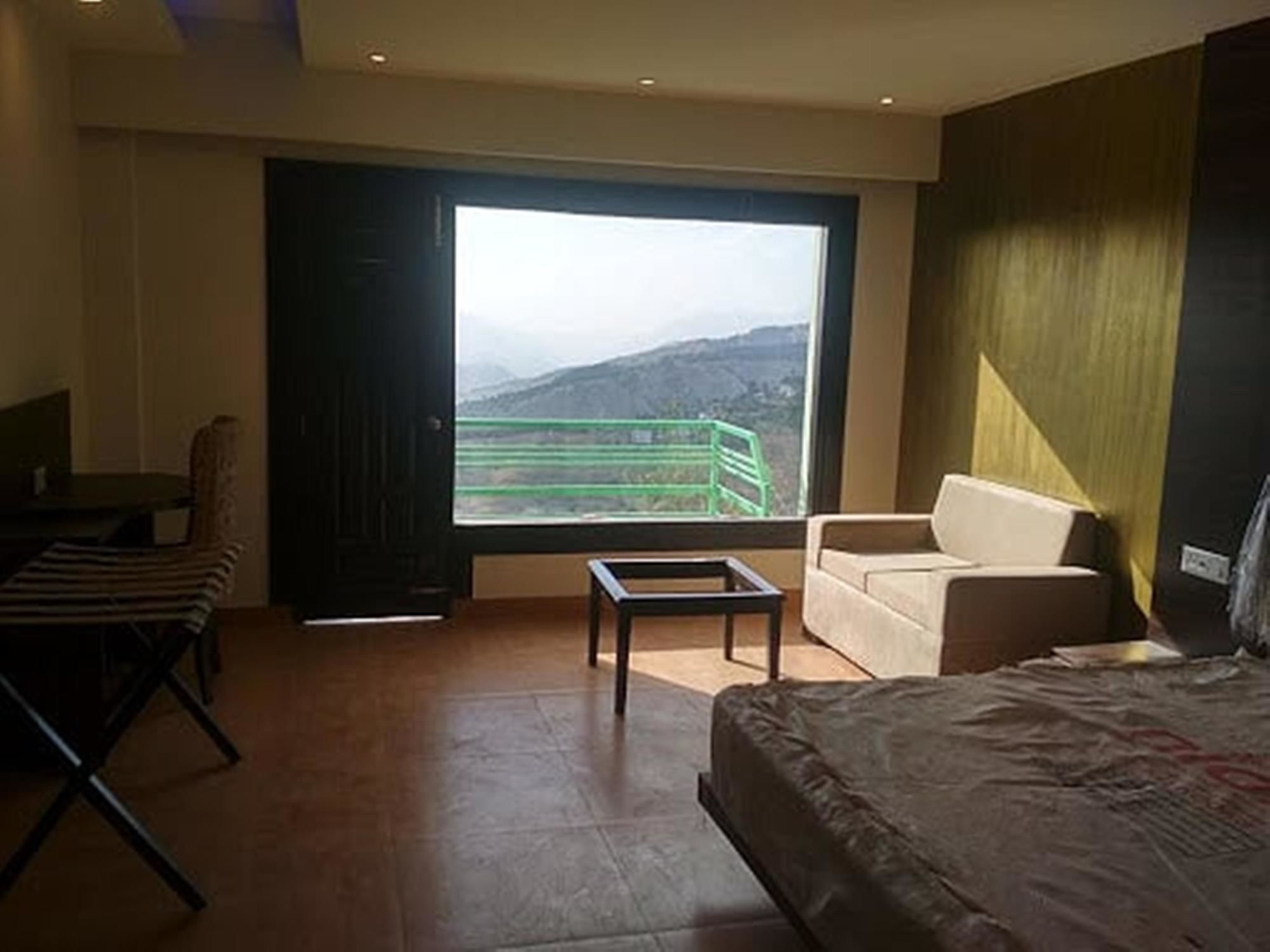Aachman Nature Valley Hotel Shimla