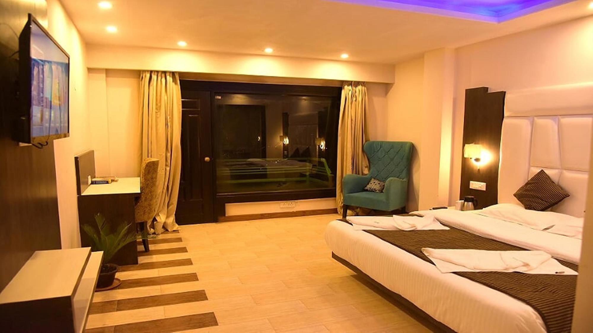 Aachman Nature Valley Hotel Shimla