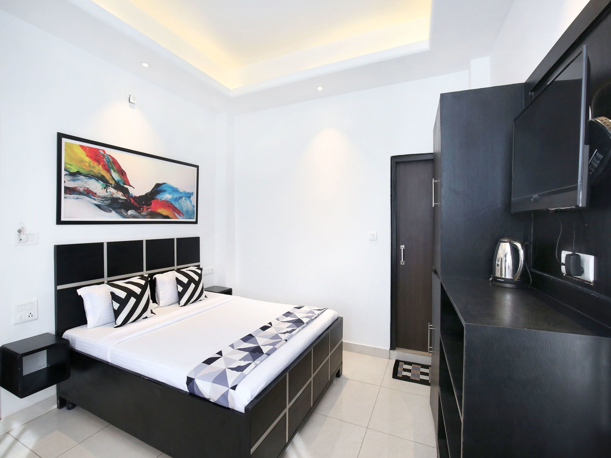 Oyo 13307 Modern Shoghi 2* Shimla