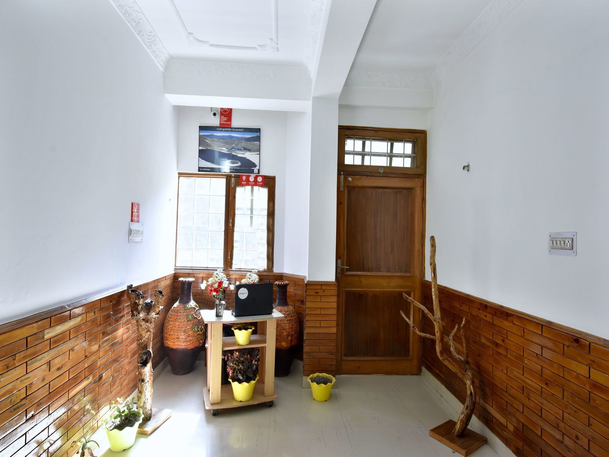 Hotel Oyo 17002 Apple House