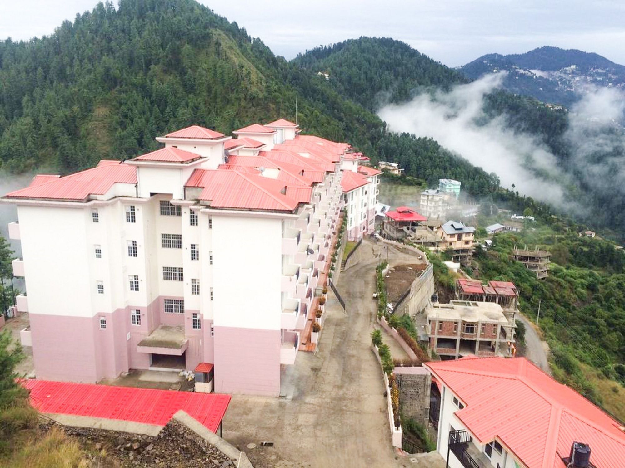 Spangle Heights Shimla, And Residences Resort Shimla