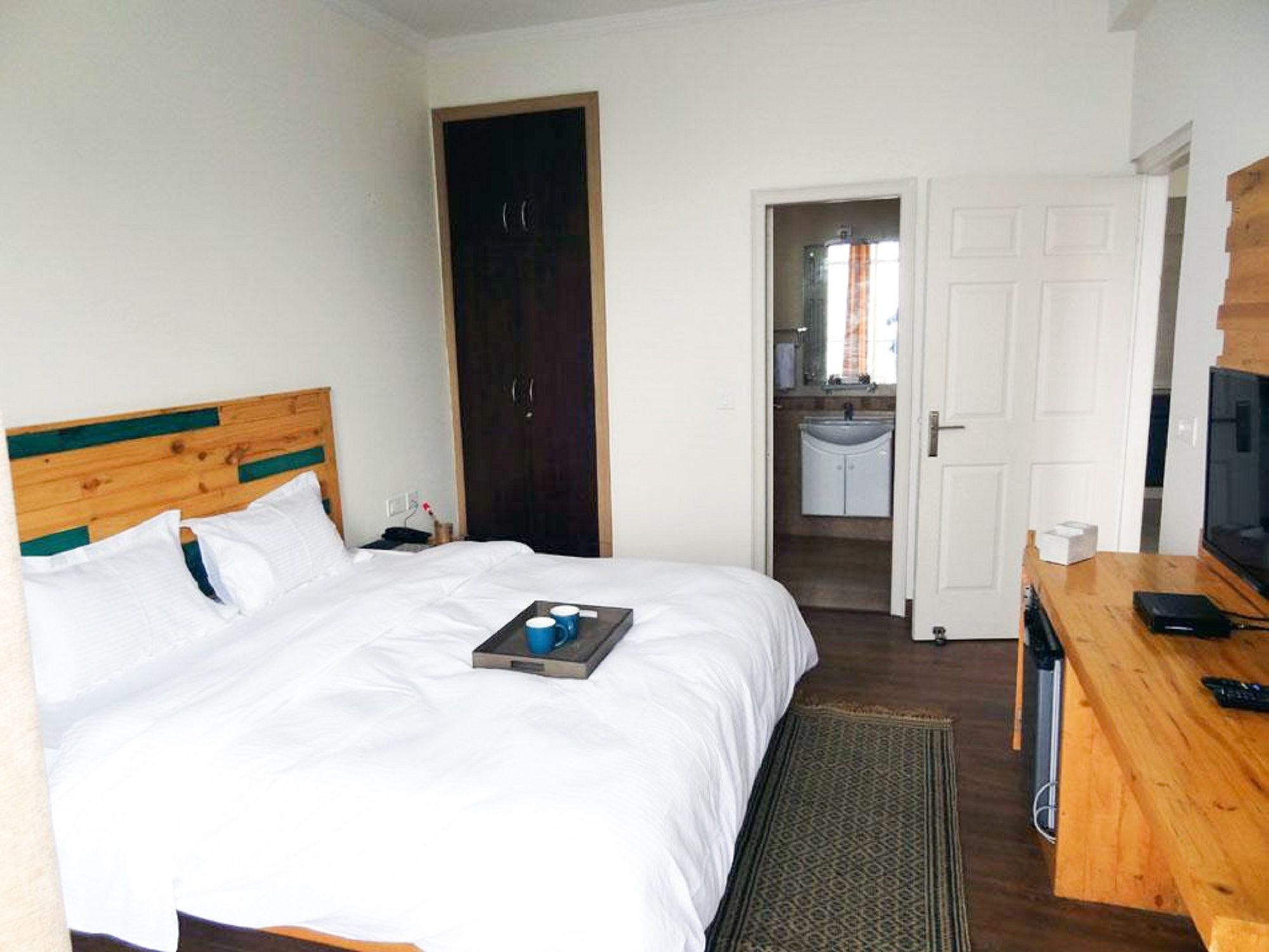 Resort Spangle Heights Shimla, And Residences 4*