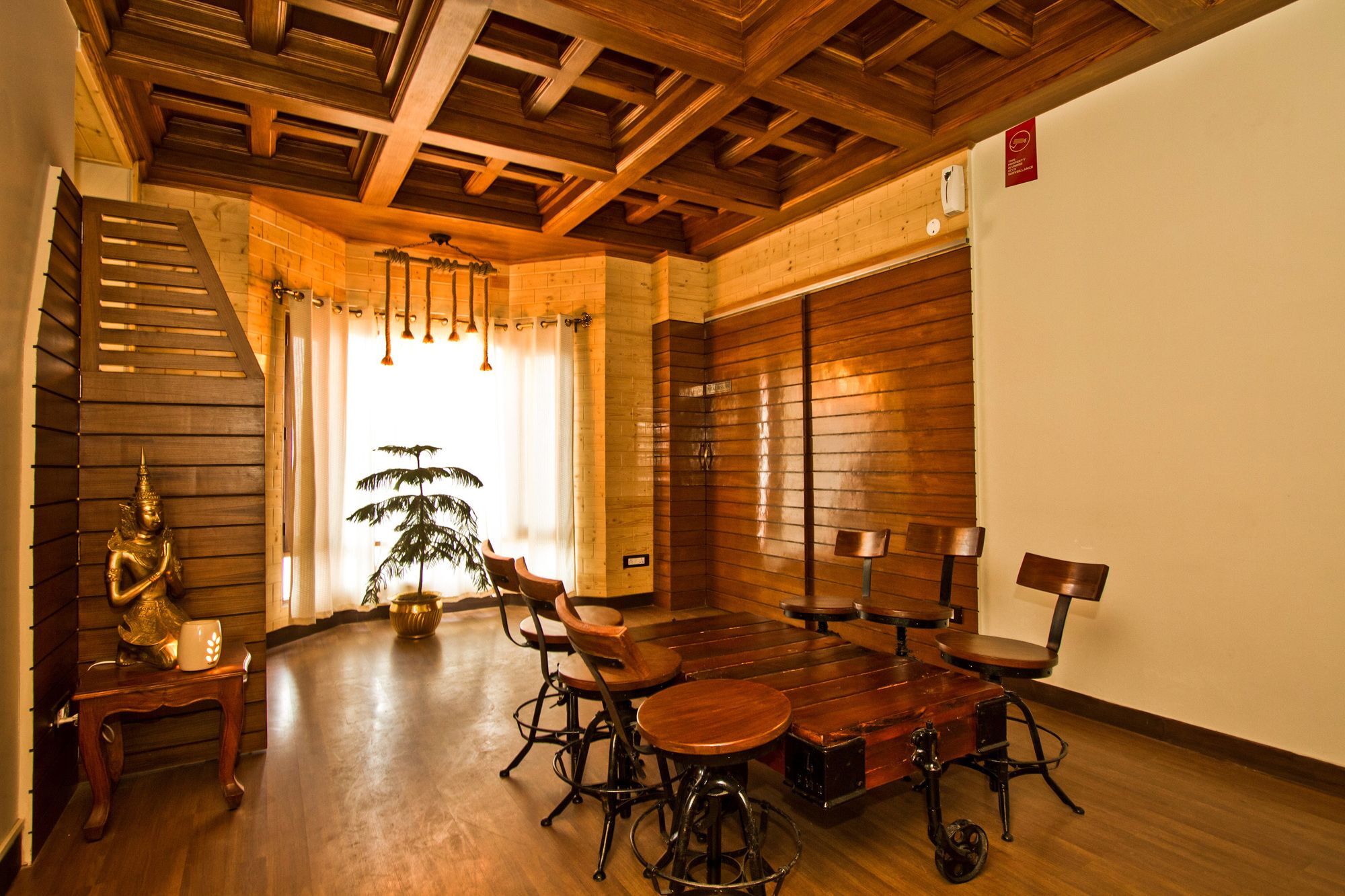 Oyo Premium 148 The Bodhi Tree