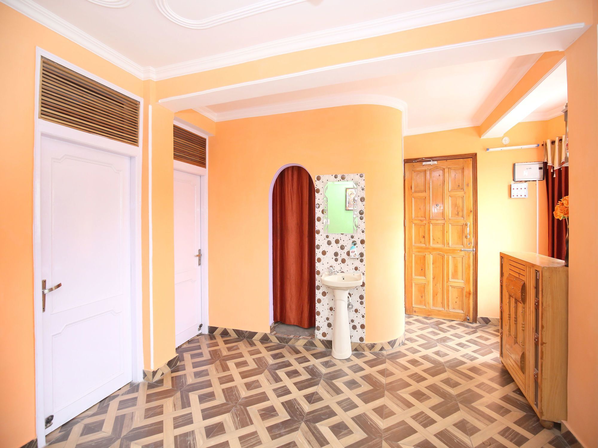 Oyo 13041 Serene 2bhk Bharari Shimla