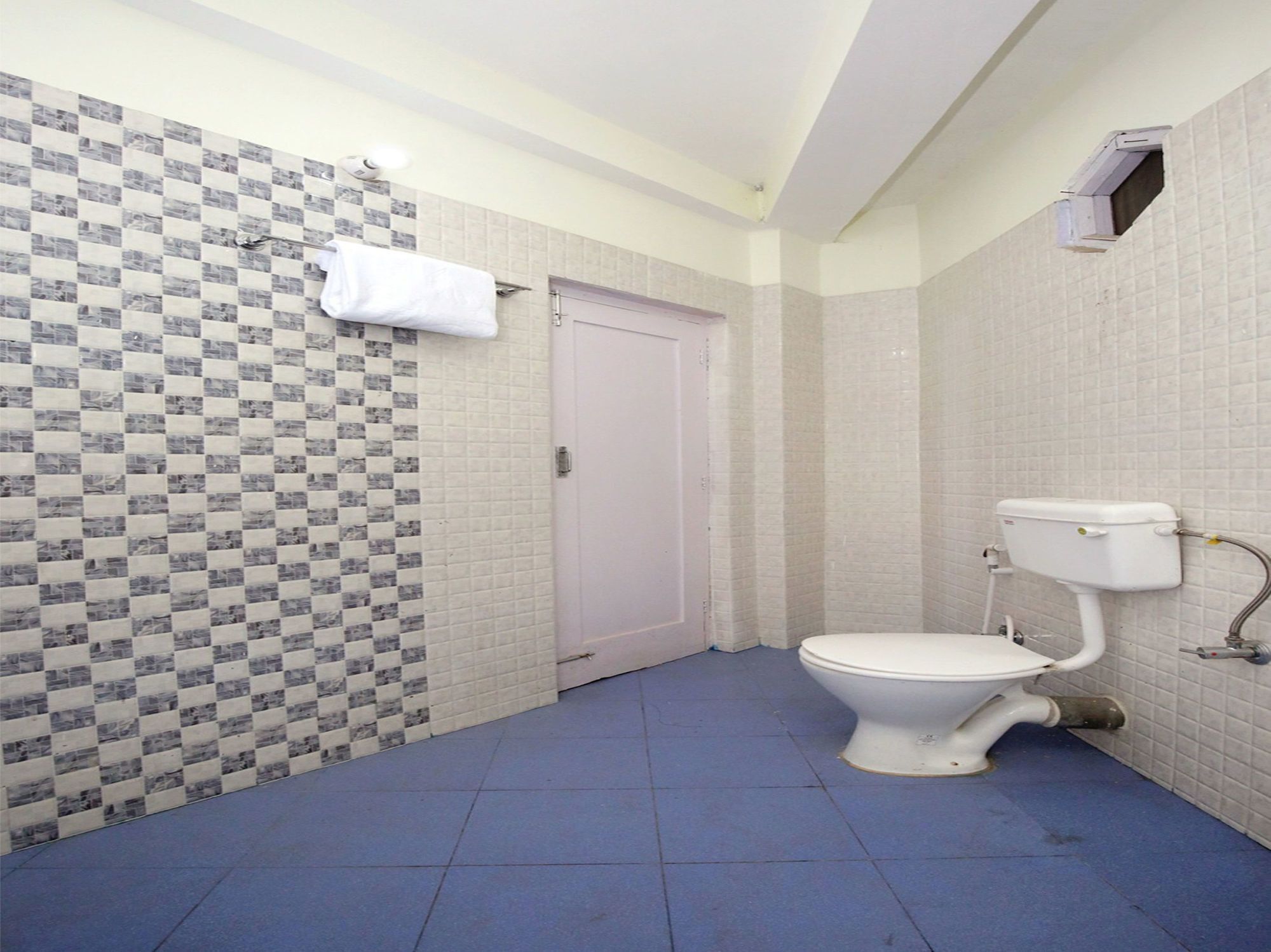 2bhk Snow View Guest house